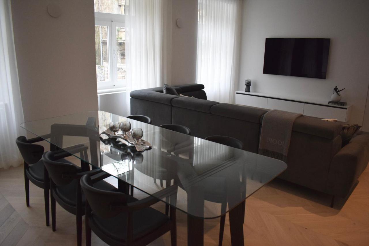 City Centre Luxury Apartment Zagreb Buitenkant foto